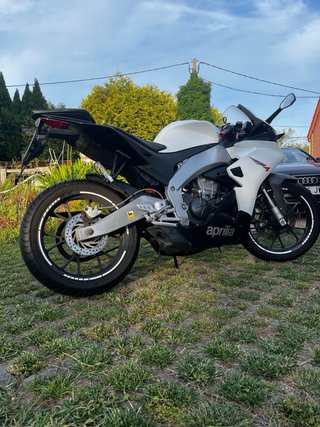 Aprilia RS4 125 4T Moto Deportiva