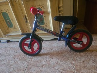 Bici de equilibrio infantil