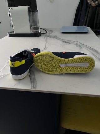 Zapatillas Munich Talla 40 Azul y Amarillo