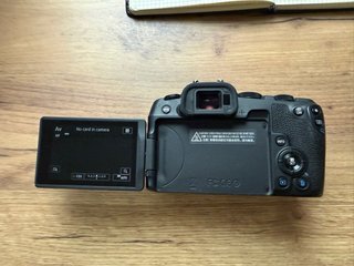 Canon EOS R8 Cámara Mirrorless