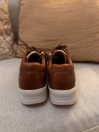Zapatos nuevos Tamaris 38