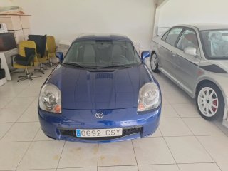 Toyota MR2 2003