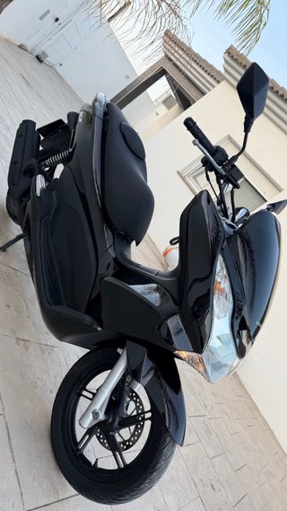 Honda PCX 125 Negra