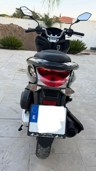 Honda PCX 125 Negra