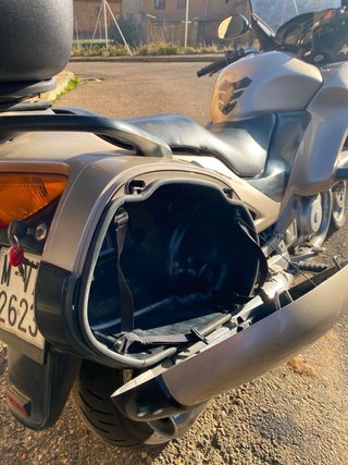 Honda  Deauville NT650v