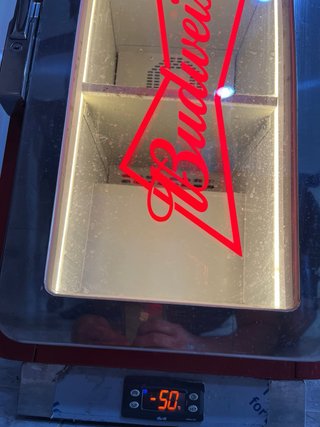 Nevera Budweiser Roja
