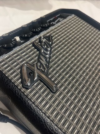 Amplificador Fender Frontman 10G