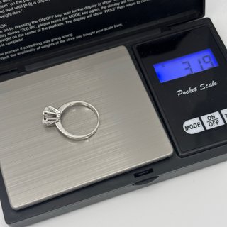 Anillo de oro 18kt con diamantes