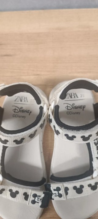 Sandalias Zara Mickey Mouse Talla 25
