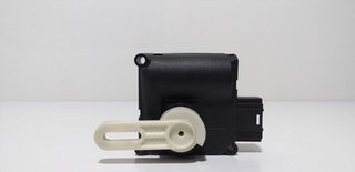 Motor apertura trampillas climatizador audi a8 (4