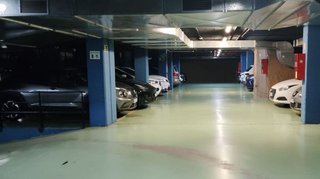 Garaje en alquiler en Sants en Barcelona
