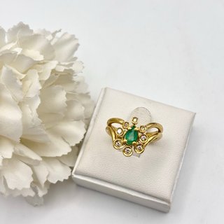 Anillo Oro 18kt con Esmeralda y Diamantes