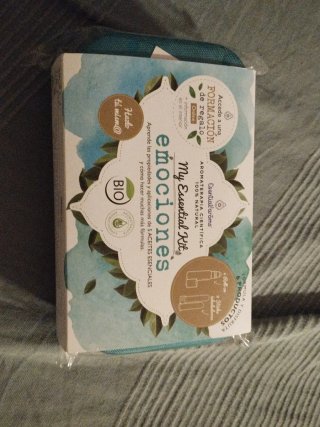 Kit de aromaterapia Emociones de Essential'arôms