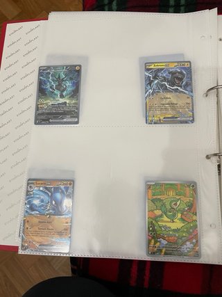 Cartas Pokémon Doradas,y por 100 por todo