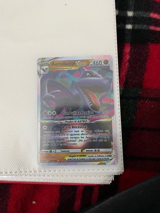 Cartas Pokémon Doradas,y por 100 por todo