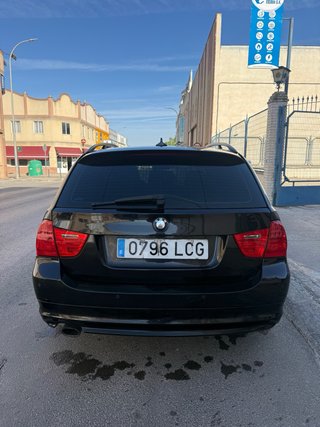 2010 BMW Serie 318D Touring 143cv 330.000klm