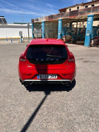 Volvo V40 2015