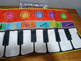 Alfombra Musical Piano 148x60 cm