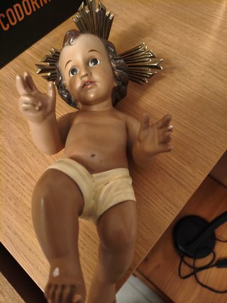 Niño Jesús con aureola