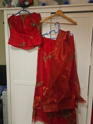 Conjunto fiesta rojo con tul