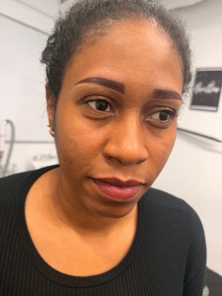 Micropigmentacion de  labios y  cejas