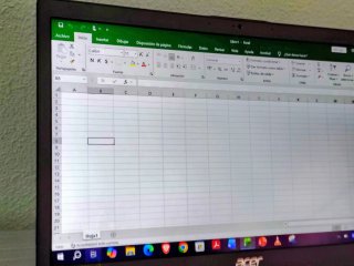 Portátil Acer Intel Core i3 256GB SSD