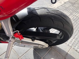 Honda CBR 600 RR 2005 Roja y Negra
