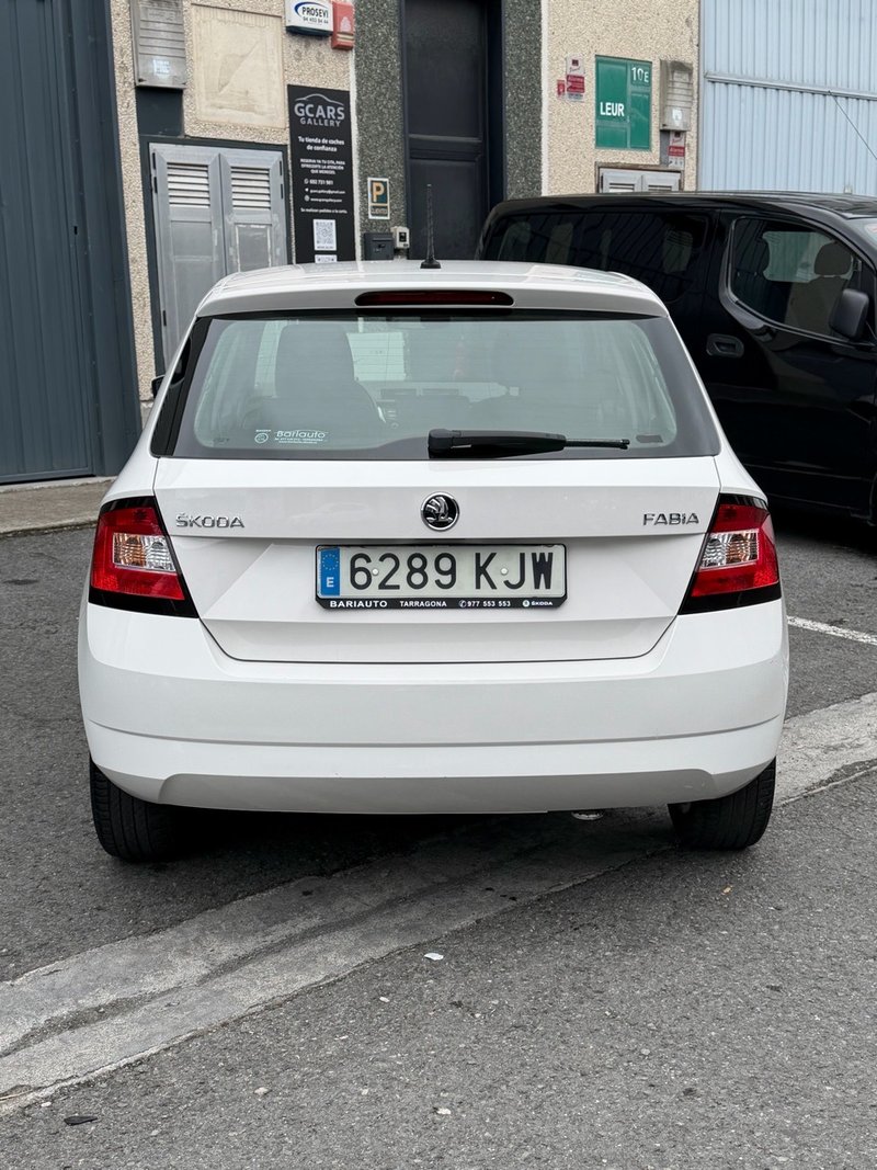 Škoda Fabia 1.0 TSI Ambition 2018, foto 6