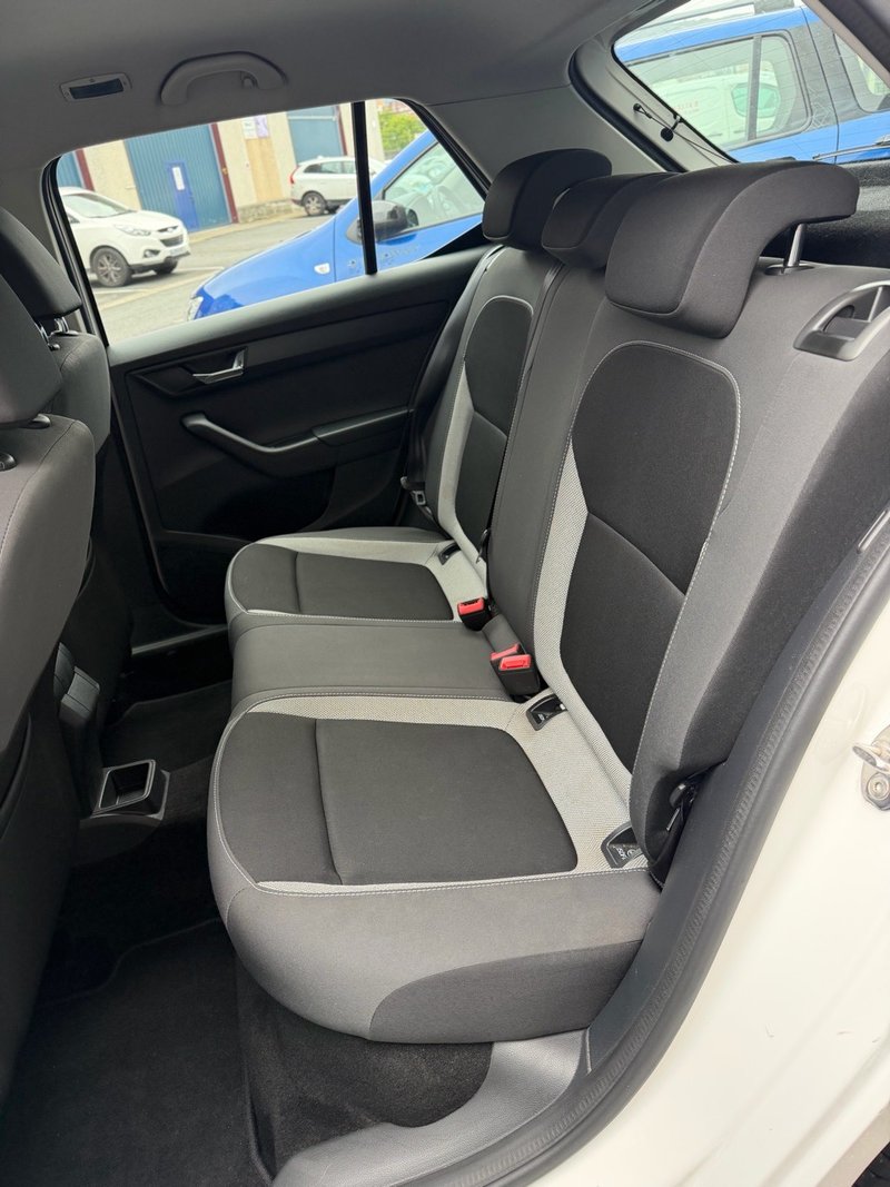 Škoda Fabia 1.0 TSI Ambition 2018, foto 14