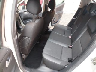 Peugeot 207 hdi 2010