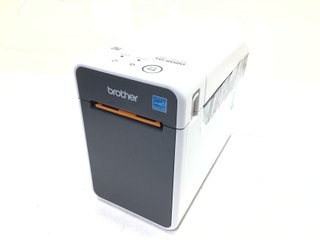 Impresora de etiquetas Brother TD-2020