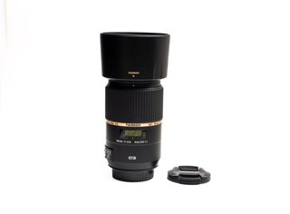 Tamron SP 90mm f/2.8 Di Macro 1:1 VC USD