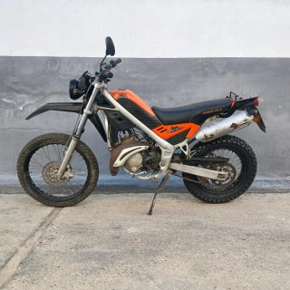 Rieju Tangoo Enduro Naranja/Negra