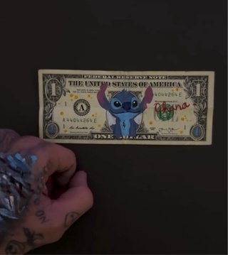 Billetes personalizados hechos a mano