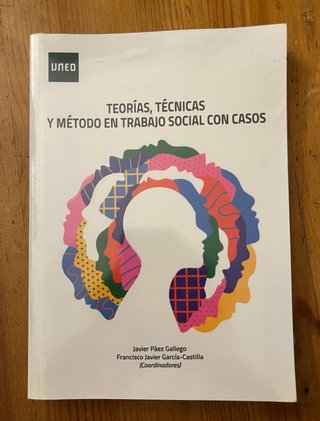 Libro UNED. Trabajo social con casos.