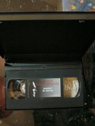 VHS Harry el sucio Clint Eastwood