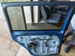 Puerta Izquierda Touran 2010-2015 Azul