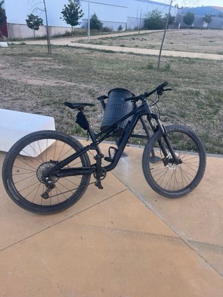 Bicicleta Montaña Canyon Negra