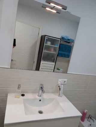 Espejos de baño con apliques de luz