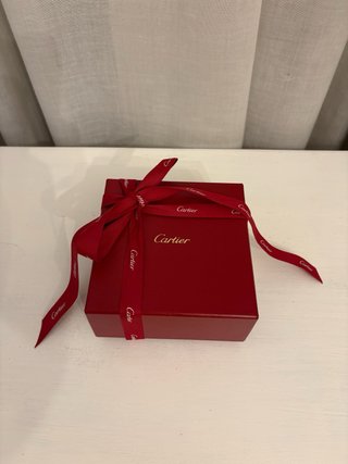 Scatola e contro scatola Cartier con fiocco