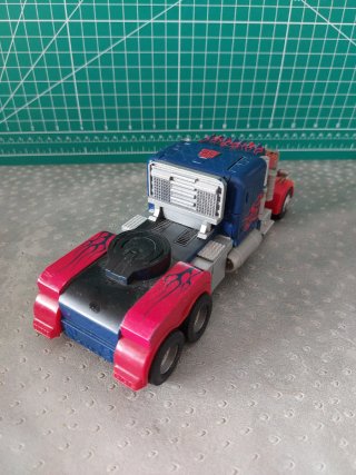 Transformers Stealth Force Optimus Prime