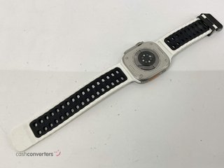 apple watch ultra 2 49mm (gps 4g) titanio
