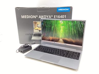 pc portatil medion akoya