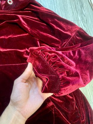 Sudadera Zara Terciopelo Roja Nueva