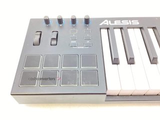 teclado electronico alesis v61