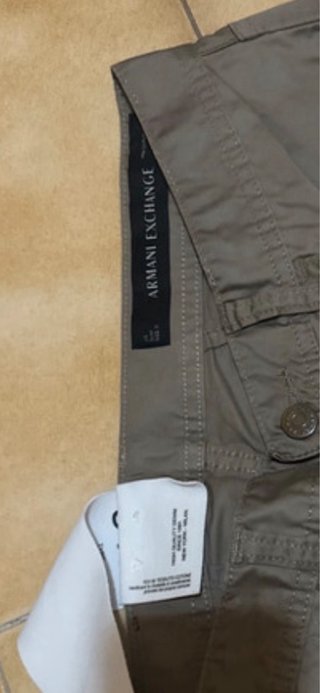 Pantaloni aramani