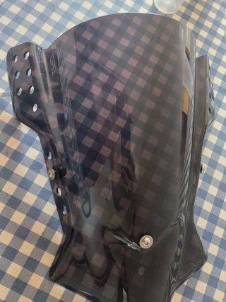 Cúpula Puig Morada para Moto