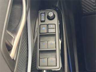 TOYOTA Toyota C-HR 5P Advance 180H e-CVT
