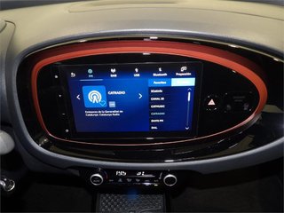 TOYOTA Aygo X Cross X CROSS NG22 70 Automático (s-CVT) 5P Trendy Editi