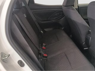 TOYOTA Yaris 120H 1.5 Active Tech
